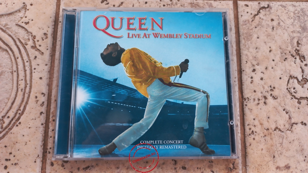 Audio CD: Queen (1992) Live At Wembley Stadium