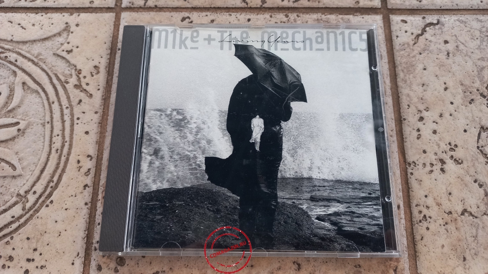 Audio CD: Mike & The Mechanics (1988) Living Years Audio CD: Mike & The Mechanics (1988) Living Years