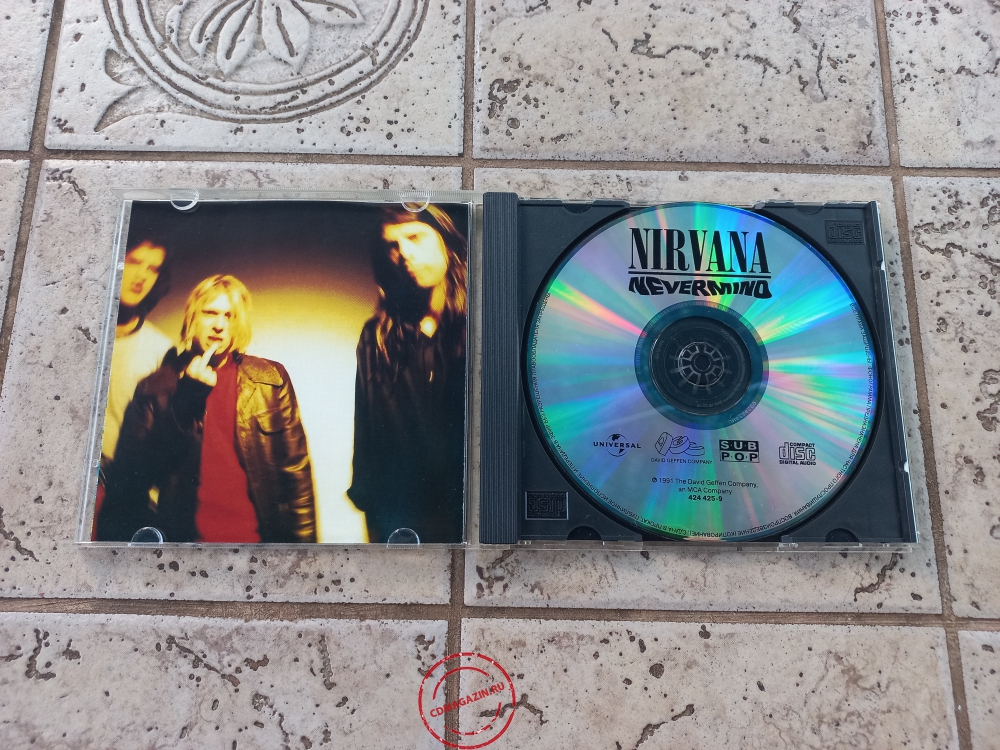 Audio CD: Nirvana (1991) Nevermind Audio CD: Nirvana (1991) Nevermind