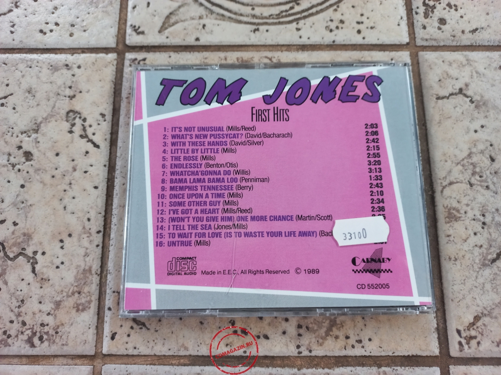 Audio CD: Tom Jones (1989) First Hits Audio CD: Tom Jones (1989) First Hits
