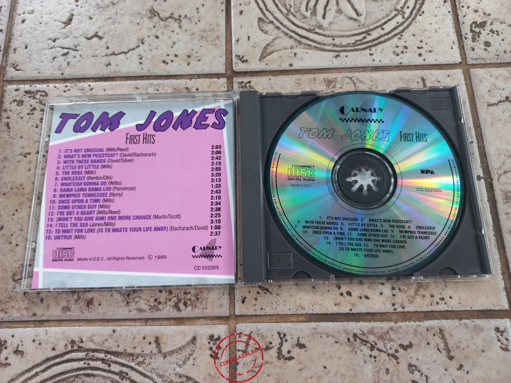 Audio CD: Tom Jones (1989) First Hits Audio CD: Tom Jones (1989) First Hits