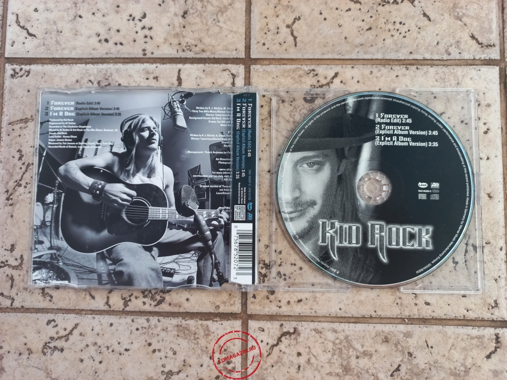 Audio CD: Kid Rock (2001) Forever
