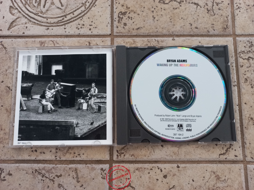 Audio CD: Bryan Adams (1991) Waking Up The Neighbours Audio CD: Bryan Adams (1991) Waking Up The Neighbours