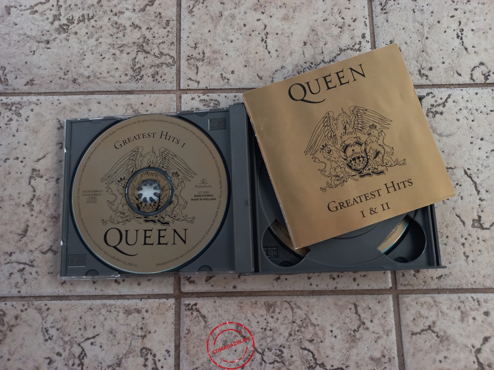 Audio CD: Queen (1981) Greatest Hits I & II Audio CD: Queen (1981) Greatest Hits I & II