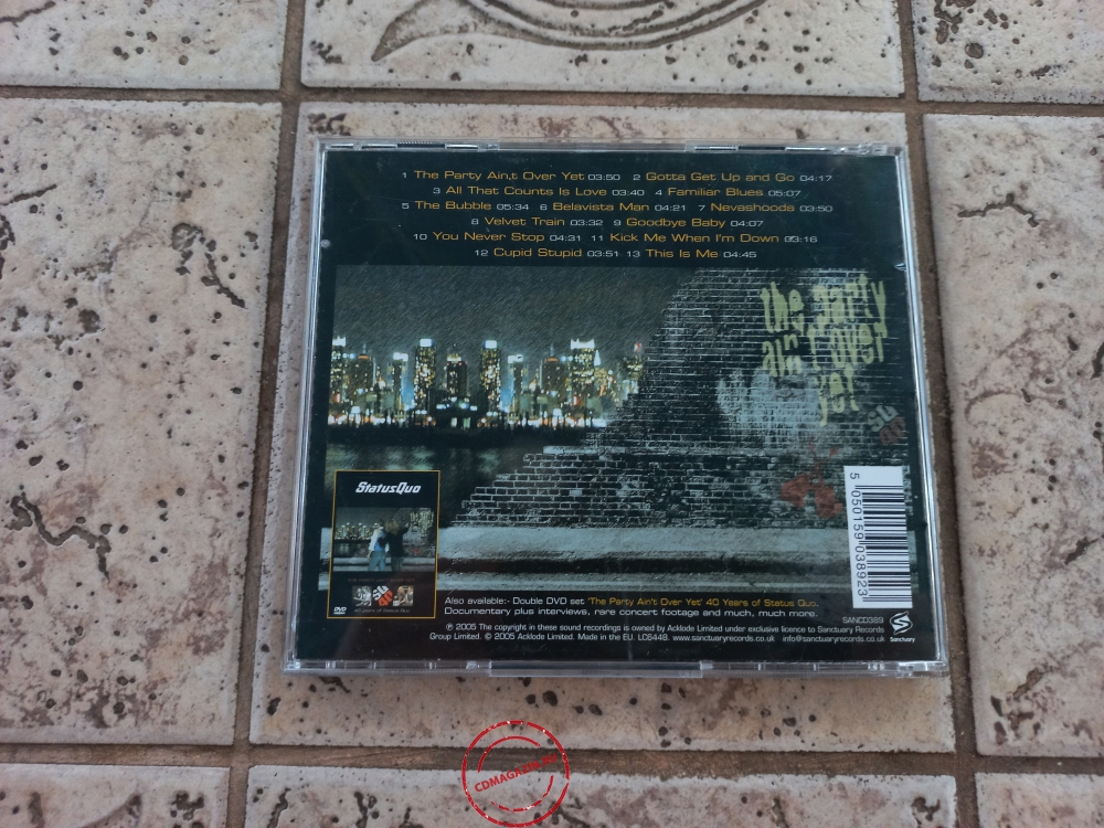 Audio CD: Status Quo (2005) The Party Ain't Over Yet...