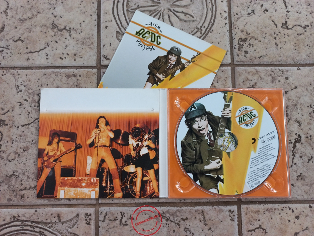 Audio CD: AC/DC (1976) High Voltage