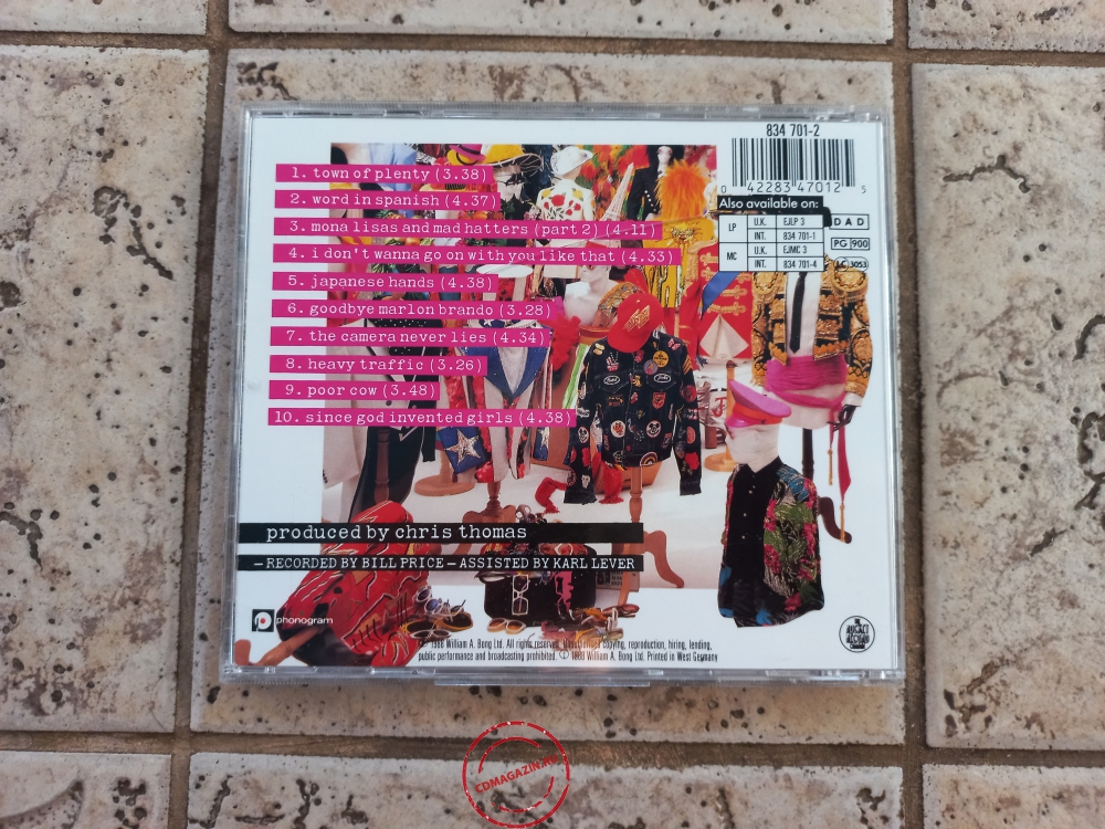 Audio CD: Elton John (1988) Reg Strikes Back