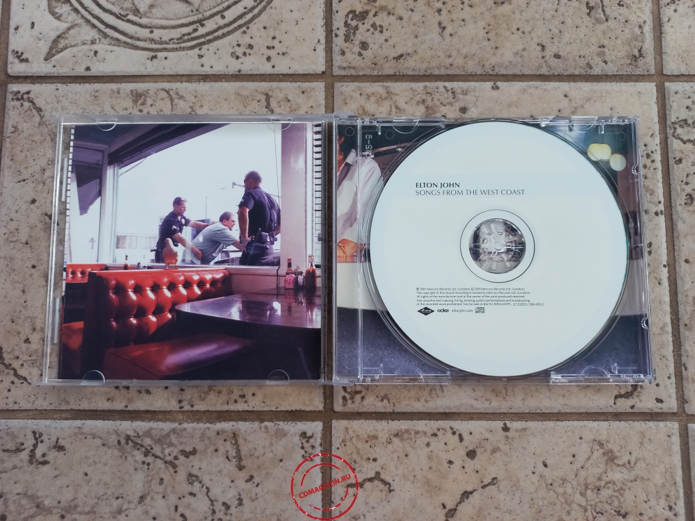 Audio CD: Elton John (2001) Songs From The West Coast