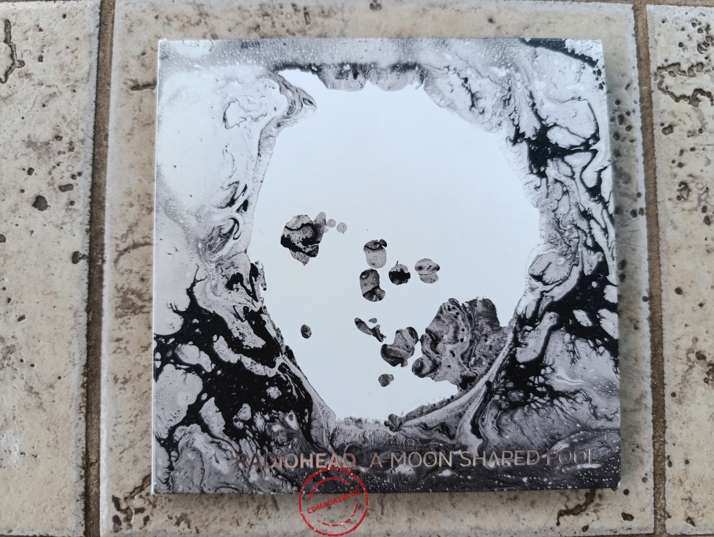 Audio CD: Radiohead (2016) A Moon Shaped Pool Audio CD: Radiohead (2016) A Moon Shaped Pool
