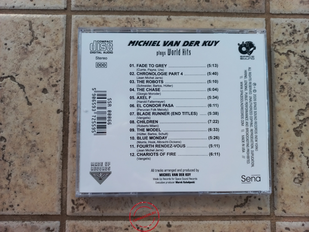 Audio CD: Michiel Van Der Kuy (2026) Plays World Hits
