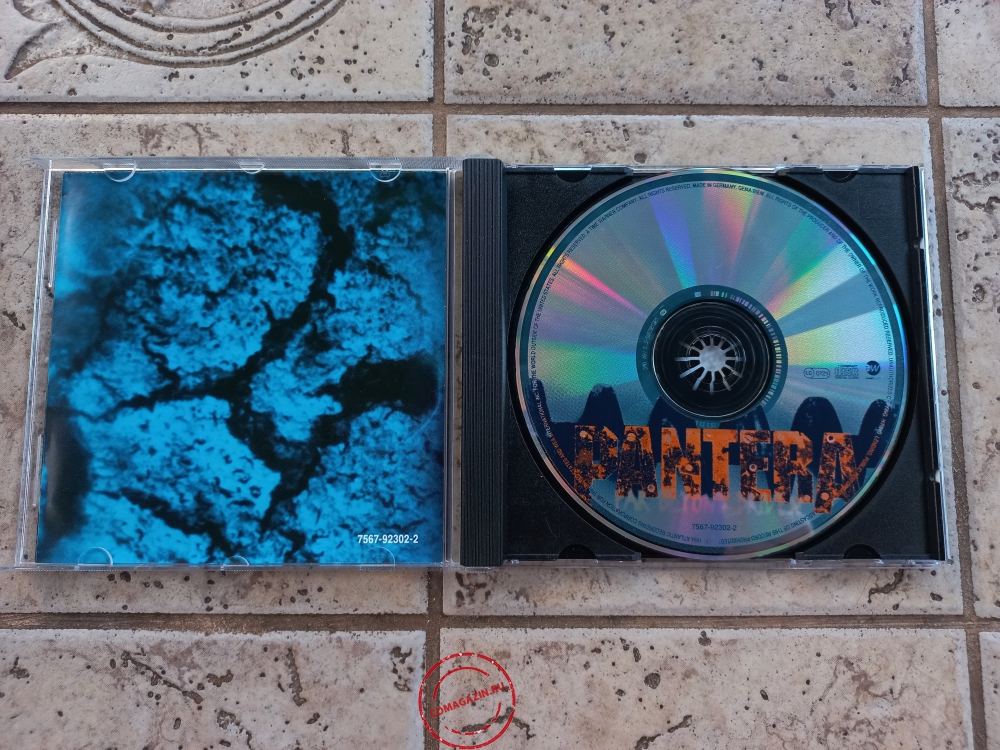 Audio CD: Pantera (1994) Far Beyond Driven