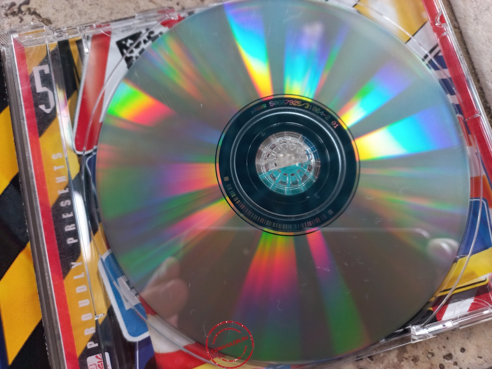 Audio CD: VA 20 International Top Hits (2003) Chart Boxx 5/2003