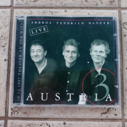 Audio CD: Austria 3 (1998) Live